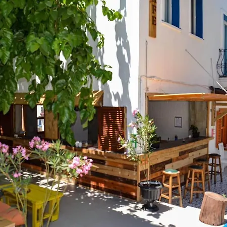 Couette-café Merih 3*