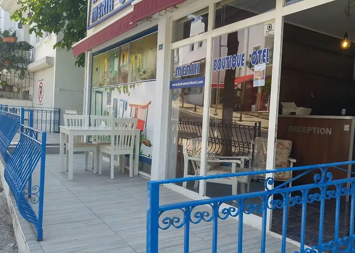 Merih Oda ve Kahvaltı 3*